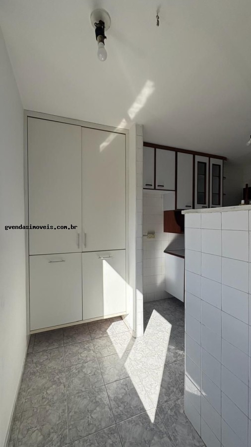 Apartamento à venda com 2 quartos, 1 banheiro, 1 vaga e 63m² no Jardim São Dimas, São José dos Campos (SP) — foto 4 de 11