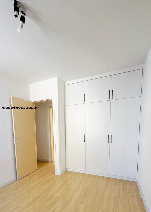 Apartamento à venda com 2 quartos, 1 banheiro, 1 vaga e 63m² no Jardim São Dimas, São José dos Campos (SP) — foto 7 de 11