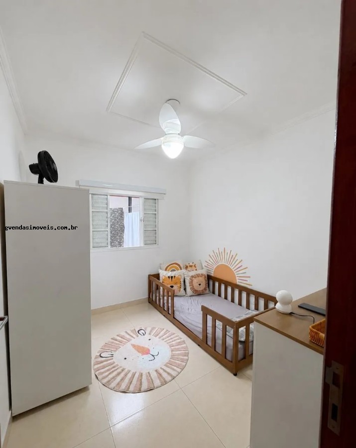 Casa à venda com 3 quartos, 1 banheiro, 3 vagas e 72m² no Conjunto Residencial Trinta e Um de Março, São José dos Campos (SP) — foto 5 de 10