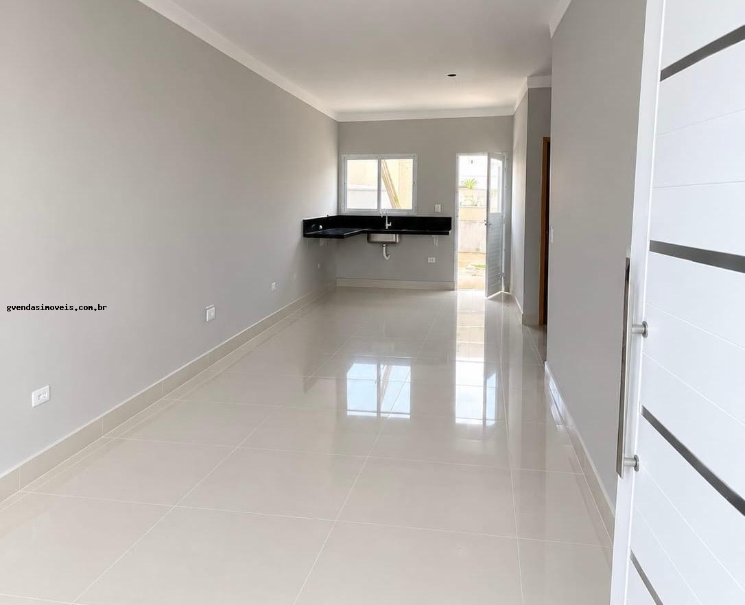 Casa à venda com 2 quartos, 1 suíte, 2 vagas e 60m² no Loteamento Portal Santa Inês, São José dos Campos (SP) — foto 3 de 8