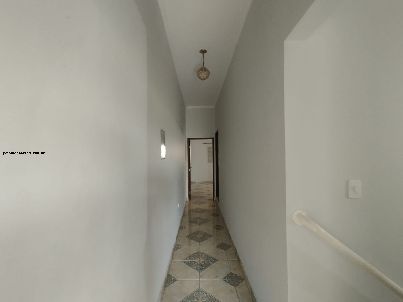 Casa à venda com 3 quartos, 1 suíte, 2 vagas e 148m² no Loteamento Residencial Vista Linda, São José dos Campos (SP) — foto 2 de 30