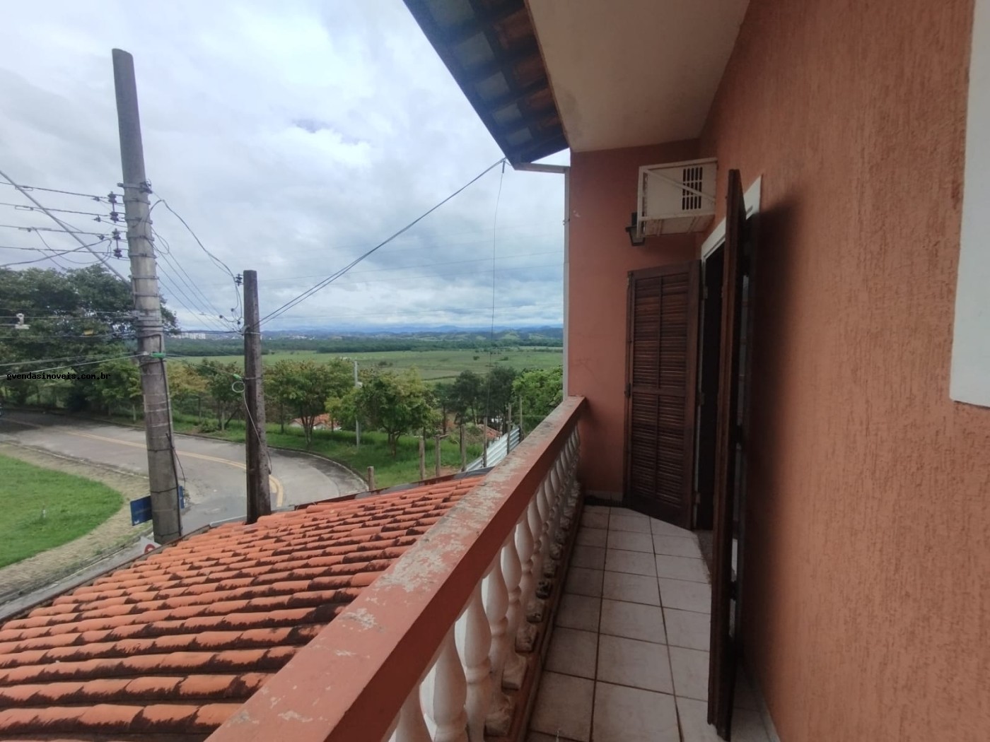 Casa à venda com 3 quartos, 1 suíte, 2 vagas e 148m² no Loteamento Residencial Vista Linda, São José dos Campos (SP) — foto 4 de 30