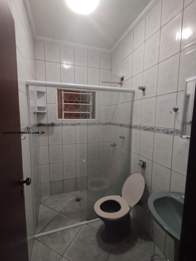 Casa à venda com 3 quartos, 1 suíte, 2 vagas e 148m² no Loteamento Residencial Vista Linda, São José dos Campos (SP) — foto 10 de 30