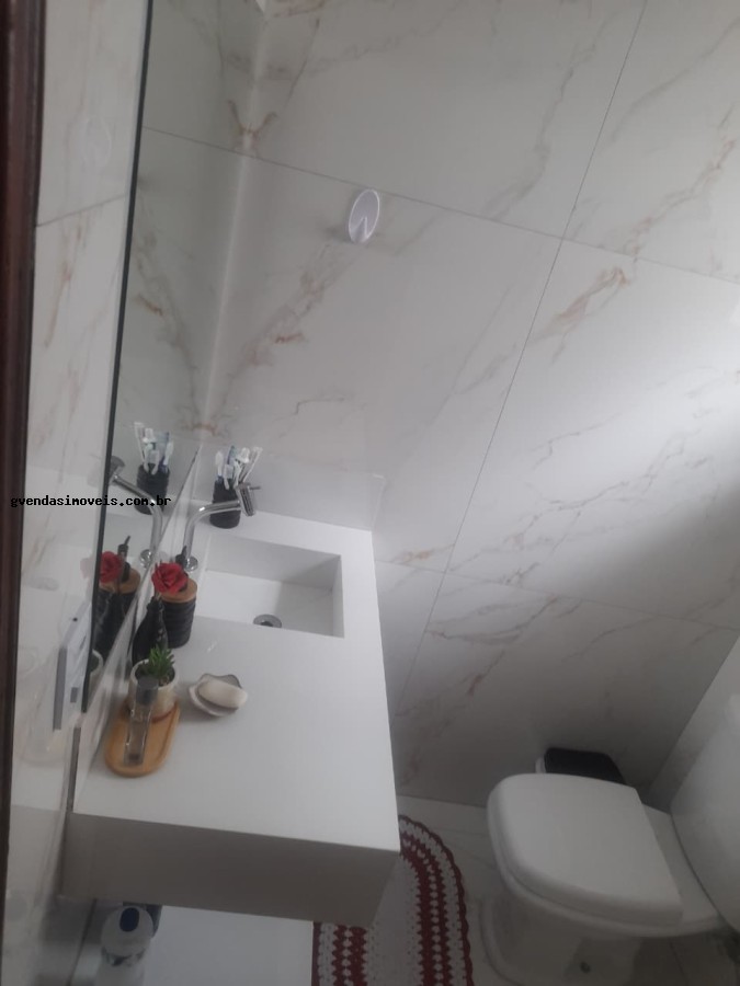Casa à venda com 4 quartos, 1 suíte, 2 vagas e 136m² no Conjunto Residencial Trinta e Um de Março, São José dos Campos (SP) — foto 9 de 18
