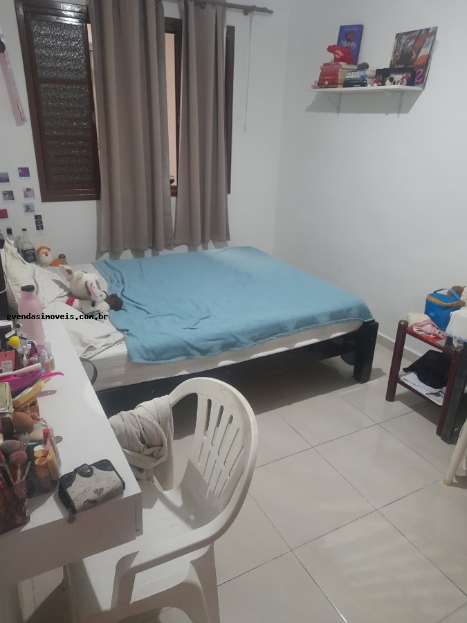Casa à venda com 4 quartos, 1 suíte, 2 vagas e 136m² no Conjunto Residencial Trinta e Um de Março, São José dos Campos (SP) — foto 8 de 18