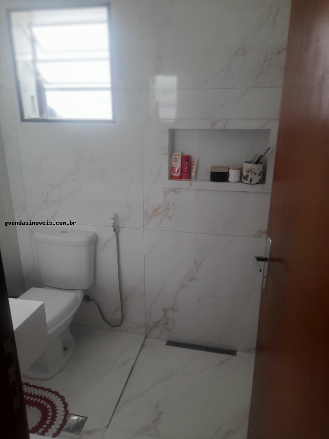 Casa à venda com 4 quartos, 1 suíte, 2 vagas e 136m² no Conjunto Residencial Trinta e Um de Março, São José dos Campos (SP) — foto 10 de 18