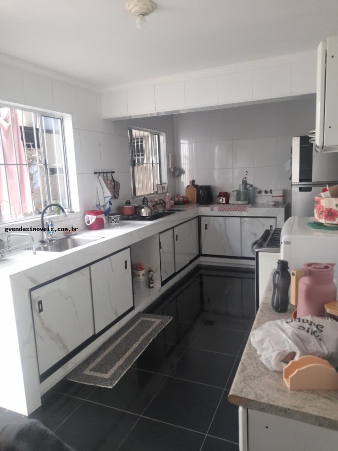 Casa à venda com 4 quartos, 1 suíte, 2 vagas e 136m² no Conjunto Residencial Trinta e Um de Março, São José dos Campos (SP) — foto 12 de 18