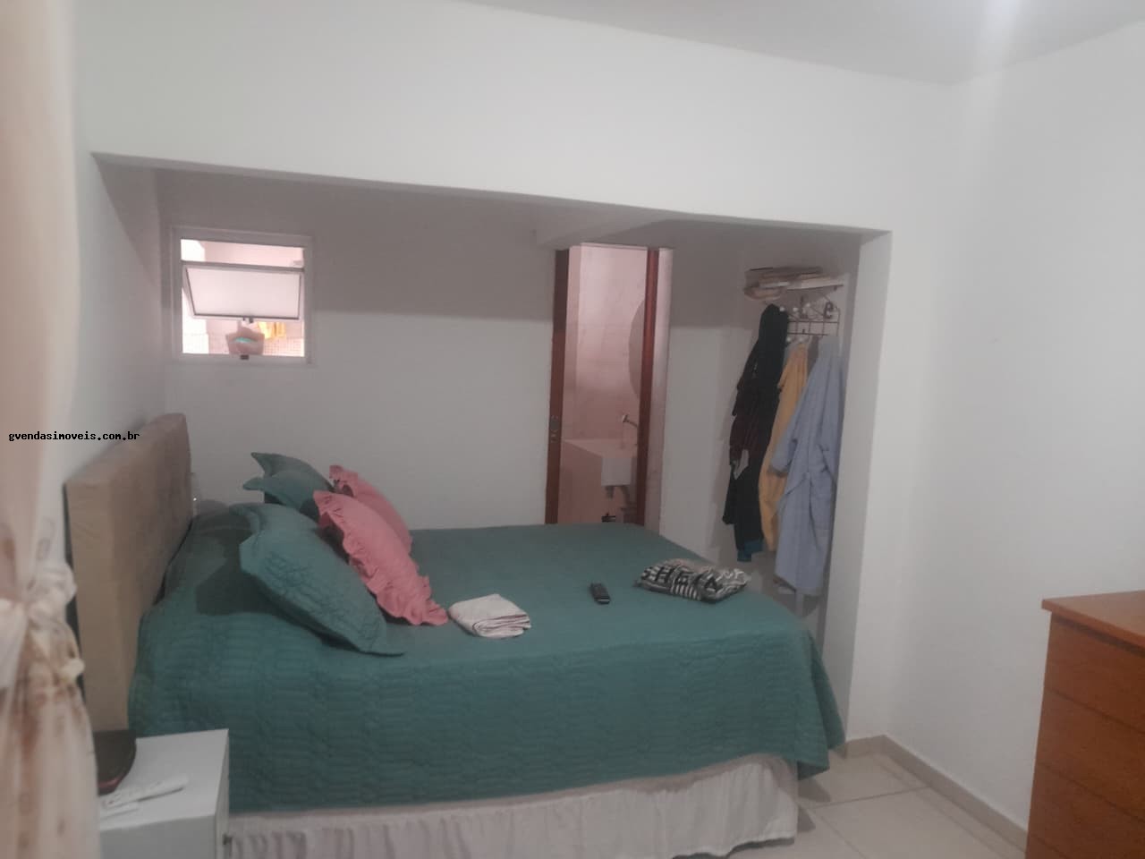 Casa à venda com 4 quartos, 1 suíte, 2 vagas e 136m² no Conjunto Residencial Trinta e Um de Março, São José dos Campos (SP) — foto 16 de 18