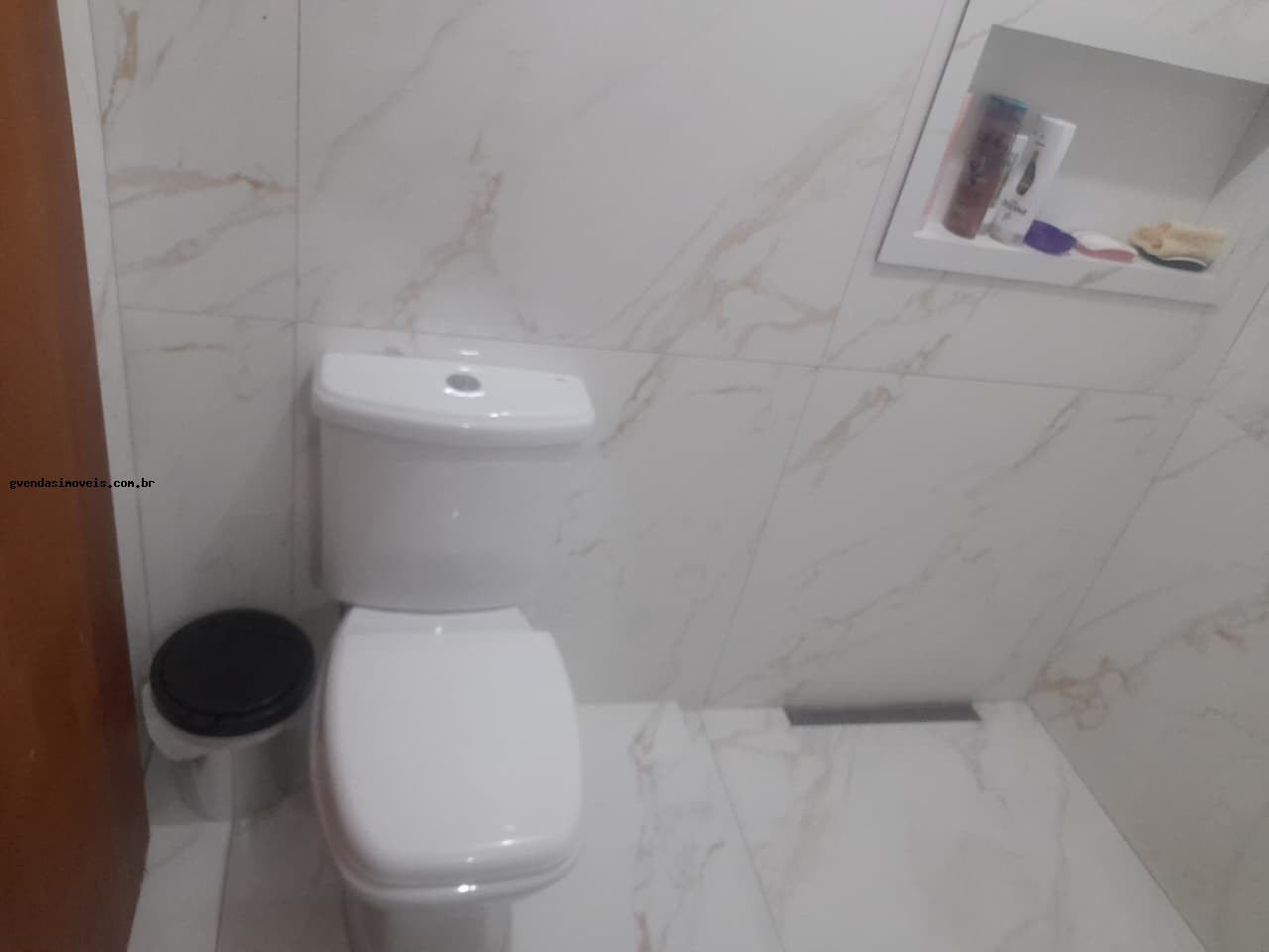 Casa à venda com 4 quartos, 1 suíte, 2 vagas e 136m² no Conjunto Residencial Trinta e Um de Março, São José dos Campos (SP) — foto 17 de 18