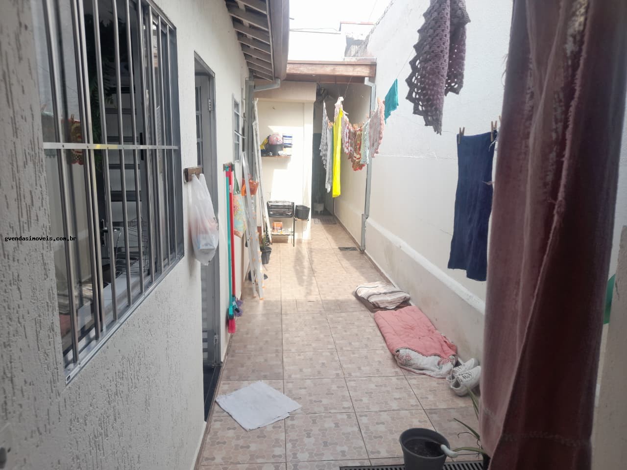 Casa à venda com 4 quartos, 1 suíte, 2 vagas e 136m² no Conjunto Residencial Trinta e Um de Março, São José dos Campos (SP) — foto 15 de 18